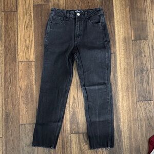 Hollister High-Rise Black Straight Jeans